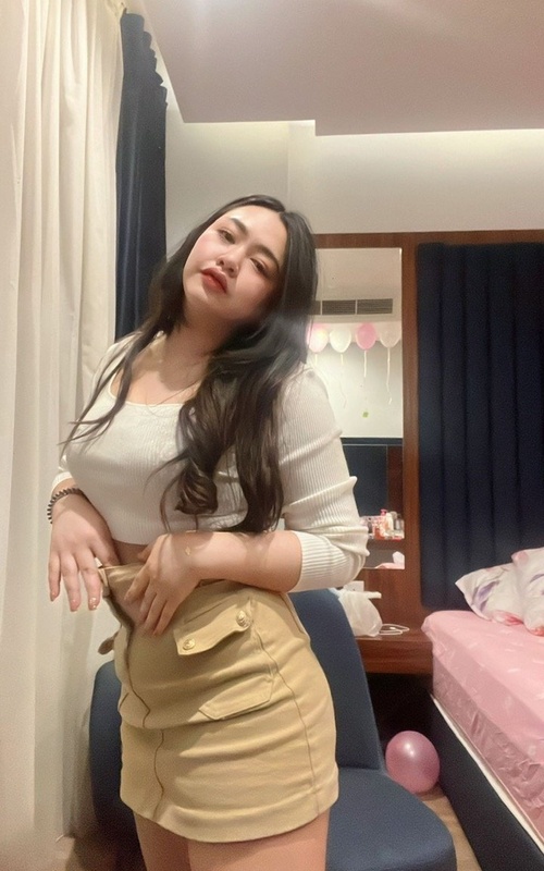 Experience Unforgettable Moments with Miu Aurora Tonight 1 Mis Fotos