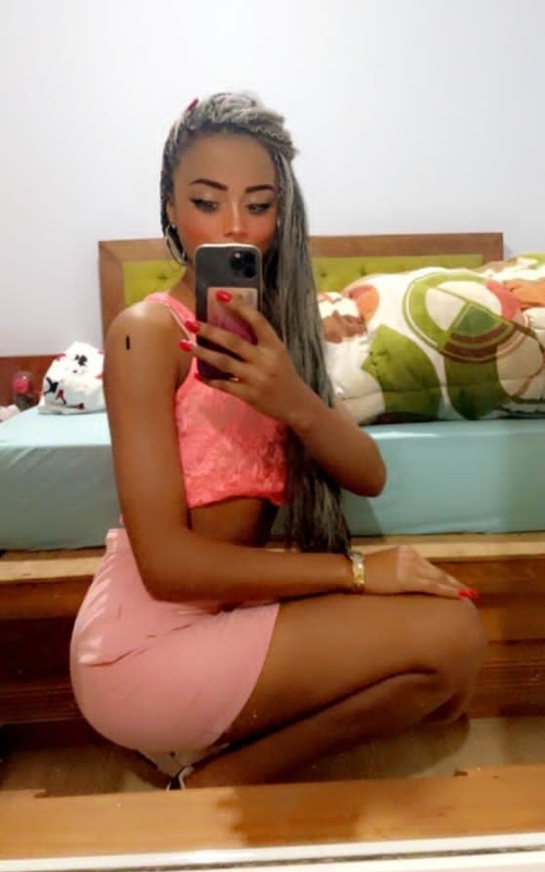 Miko Shadow Unveils Passion and Elegance Like Never Before 2 Mis Fotos