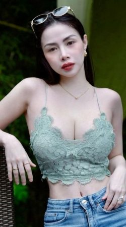 Discover the Allure of Satomi Lux Tonight