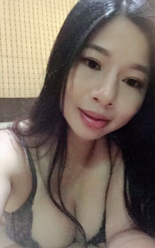 Discover the Allure of Ayaka Pearl’s Enchanting Company Today