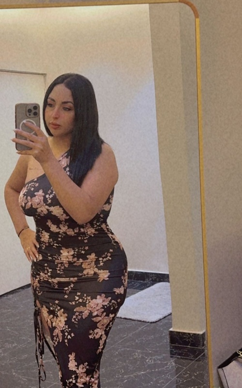 Experience Unforgettable Moments with Riko Dahlia’s Charm