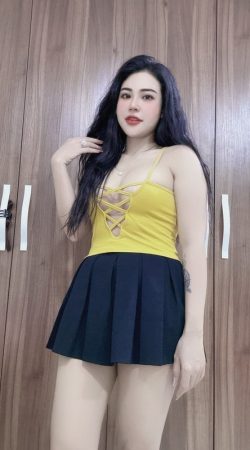 Discover Unforgettable Moments with Shiori Noir's Enchantment